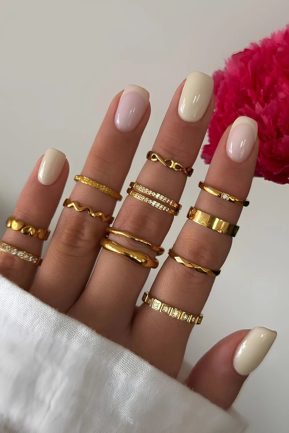 Kurze Vanilla-Maniküre