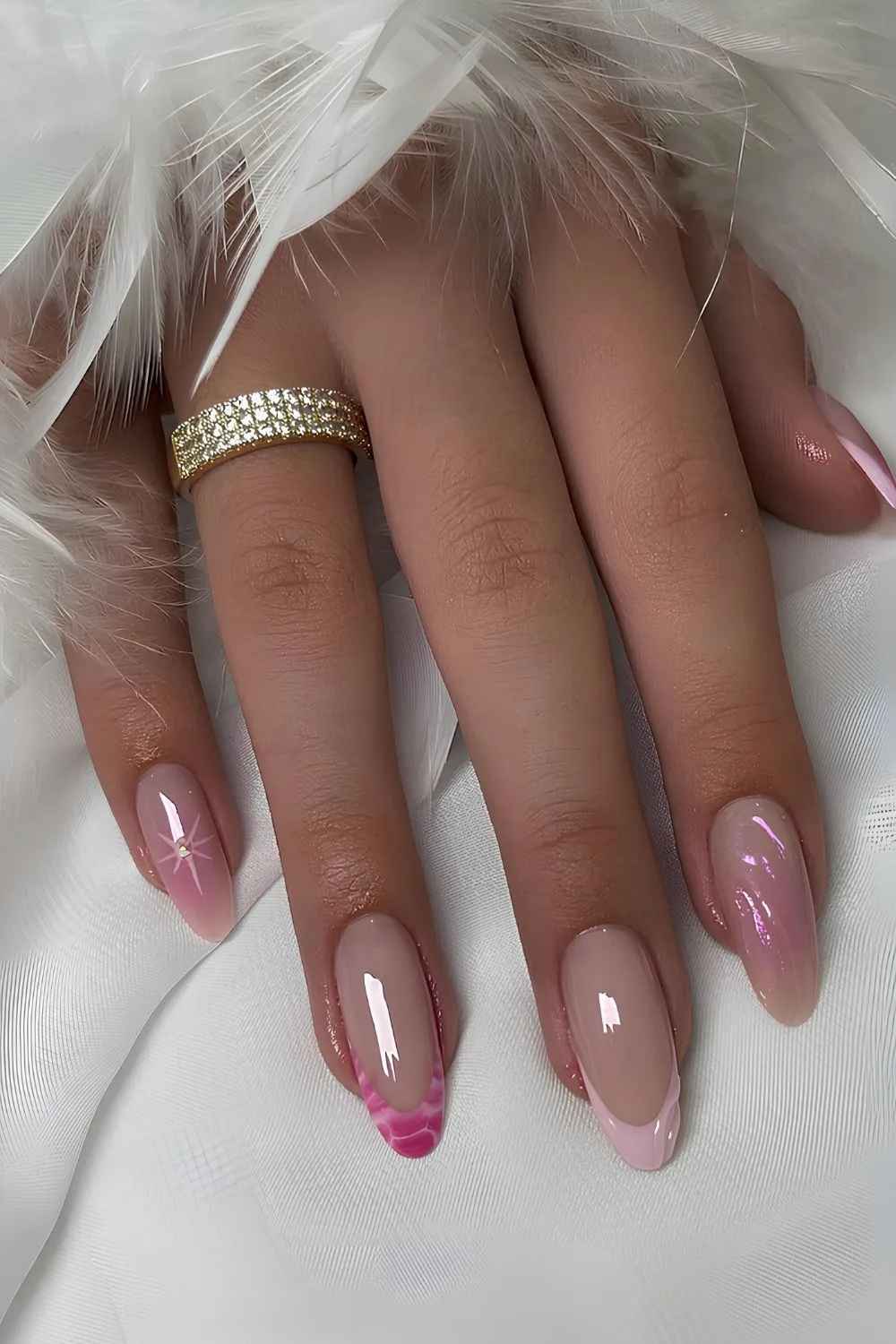 Pink French Naegel mit Sternen und Animal Print