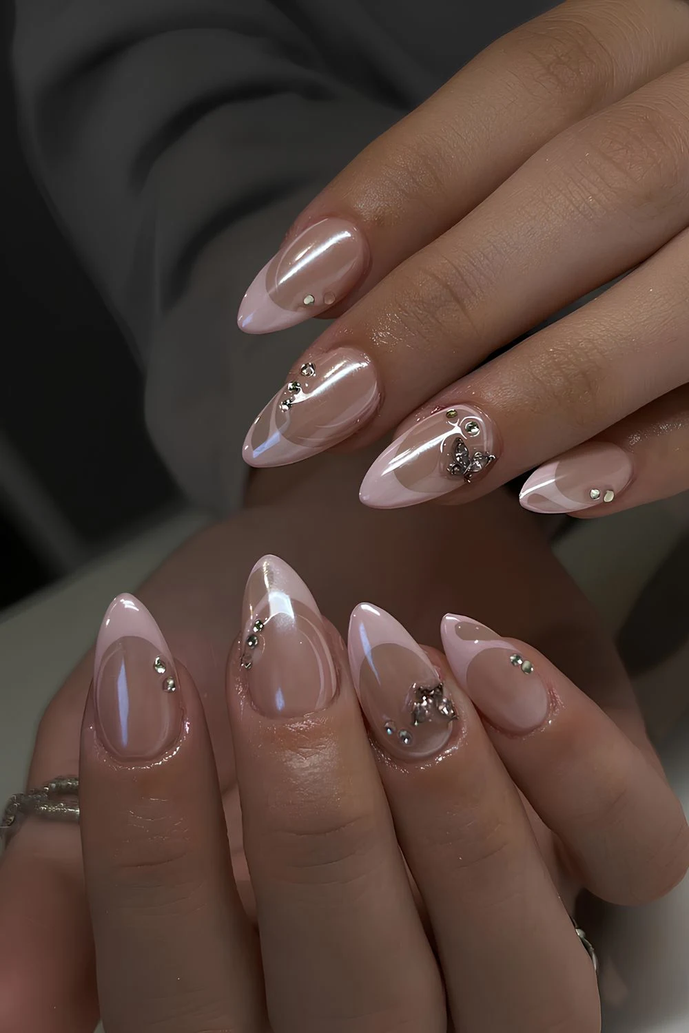 Swirly Rosa-Chrome-French-Nägel