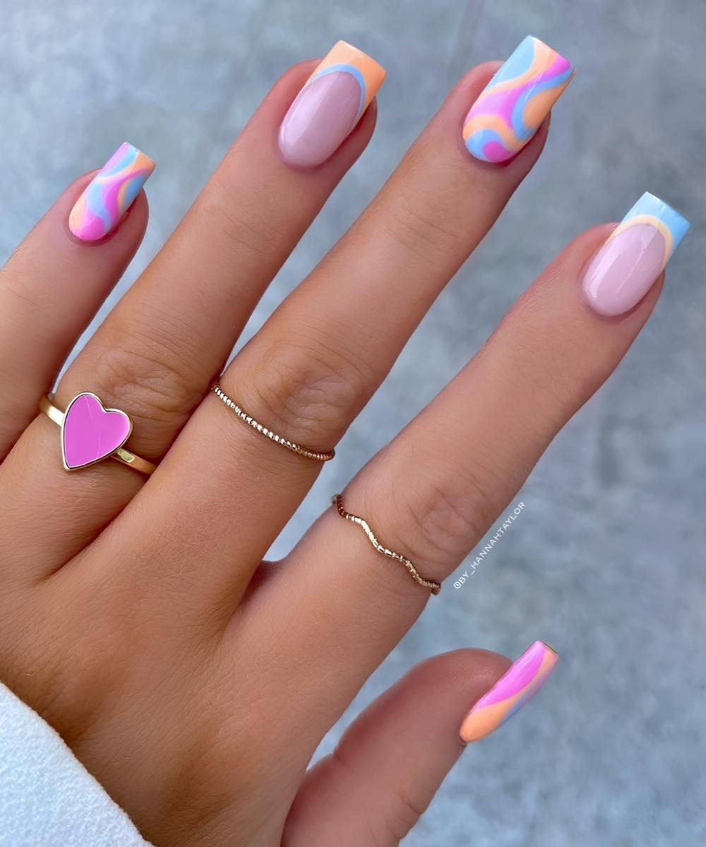 Bunte Abstrakte Pastell Manikuere