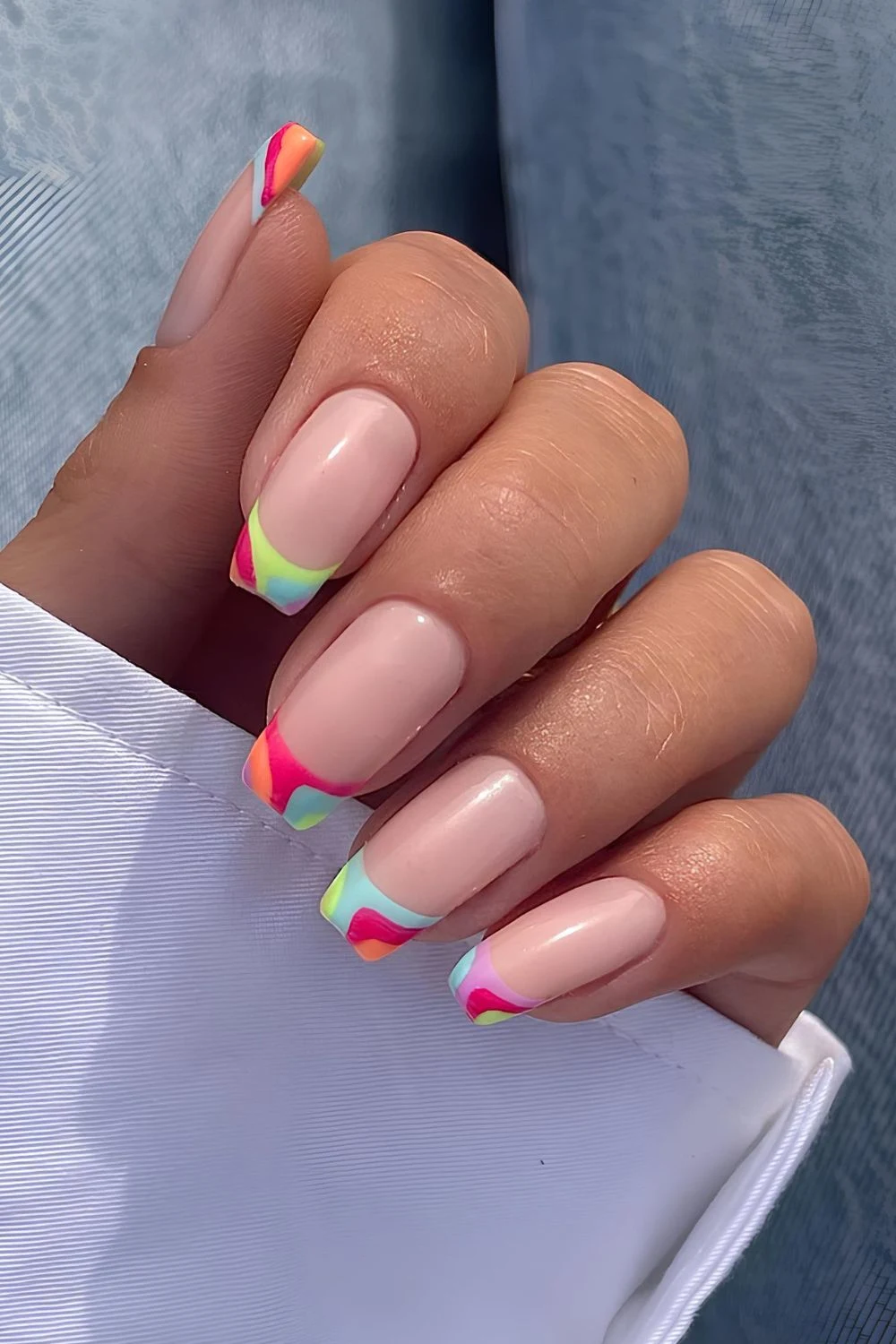 Bunte French-N&auml;gel