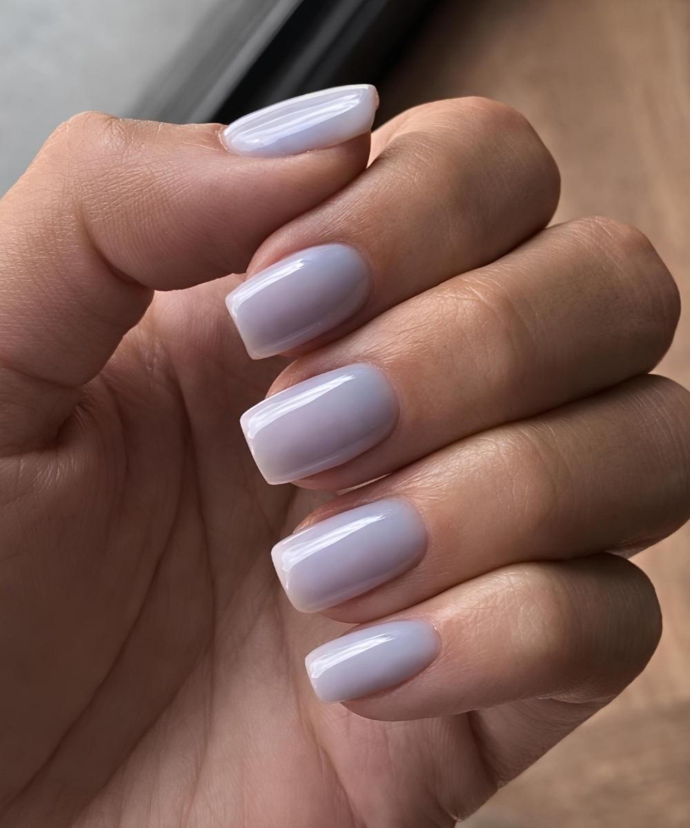 Eckige helle Periwinkle Naegel