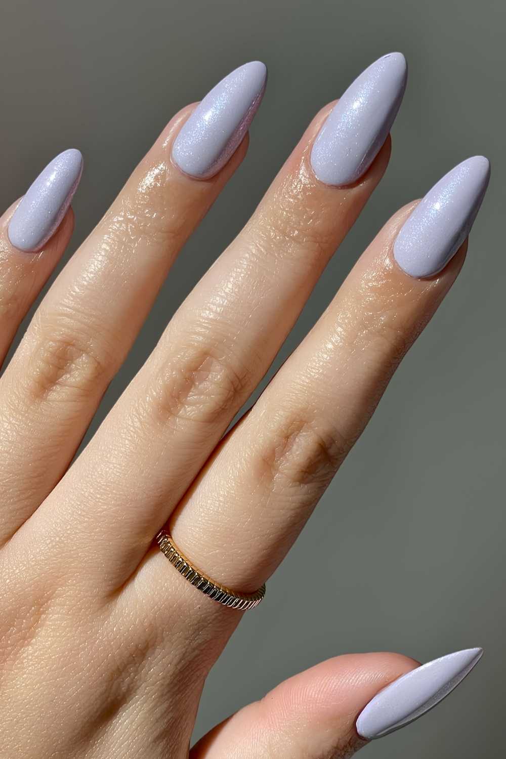 Schimmernde Periwinkle Mani