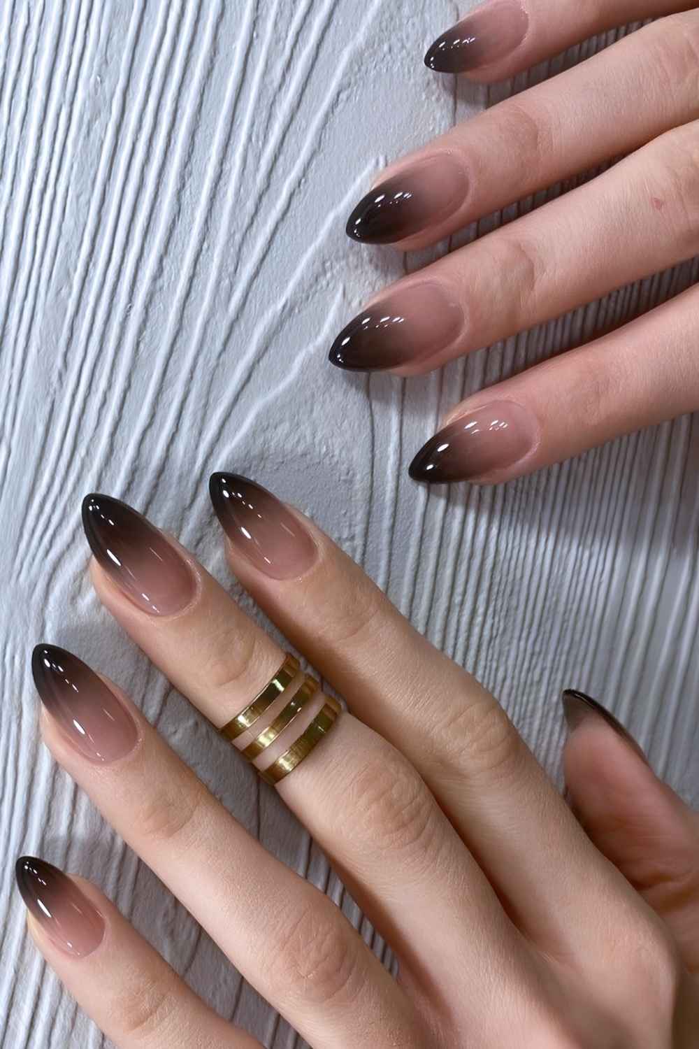 Schwarze Ombre Manikuere