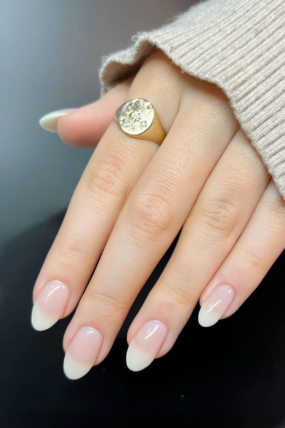 Zarte American Manicure in Off-White