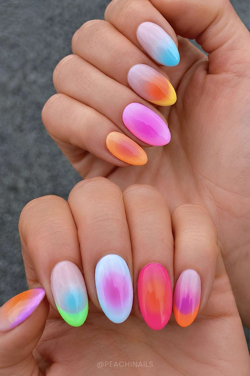 Bunte Neon Aura Mani