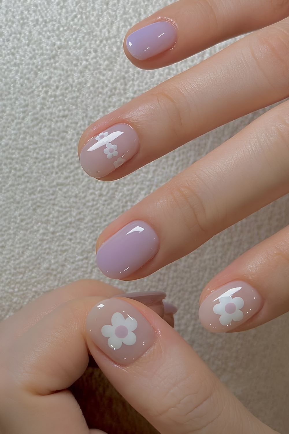 Jelly-Lavendel-Mani mit Blumen