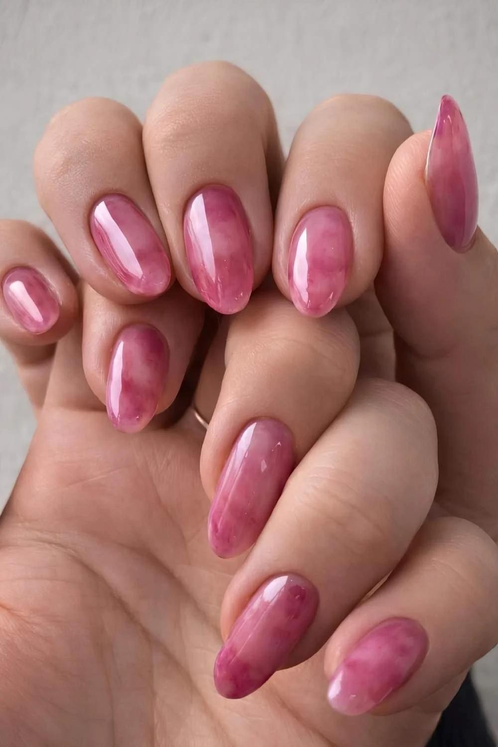 Rosa Jelly Naegel mit Marmor Muster