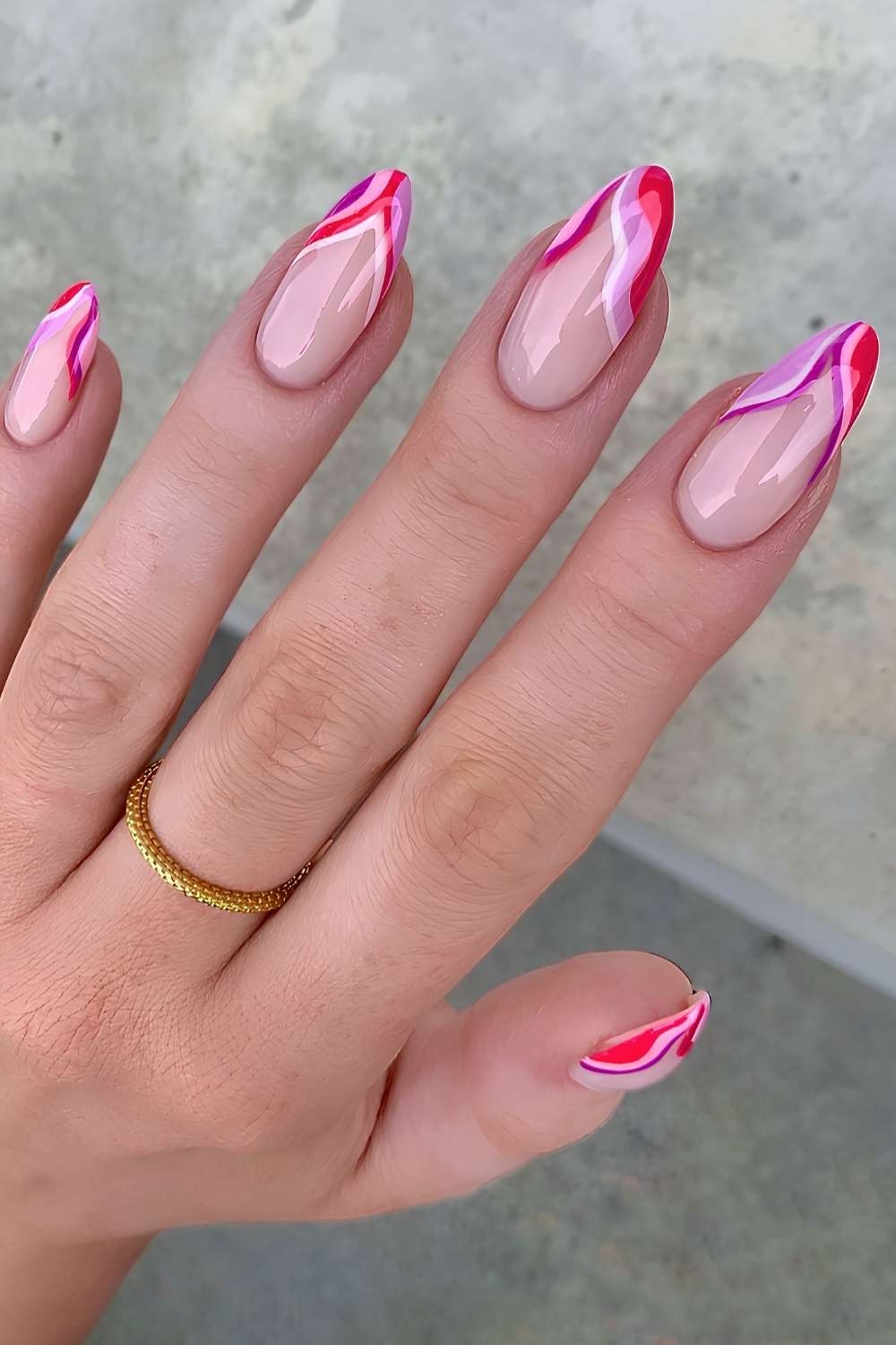 Abstrakte pink lila French Naegel
