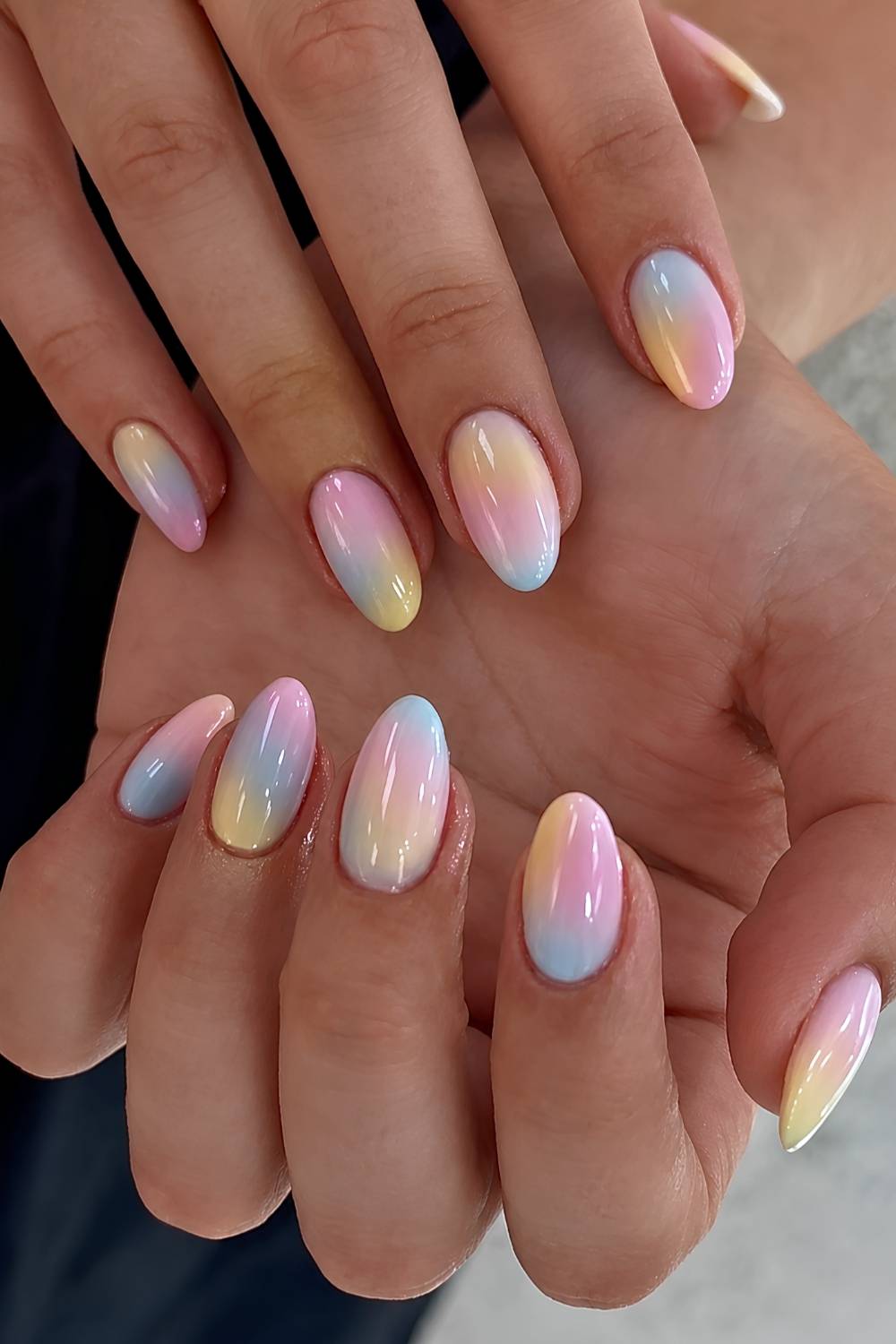 Bunte pastell verlauf mani