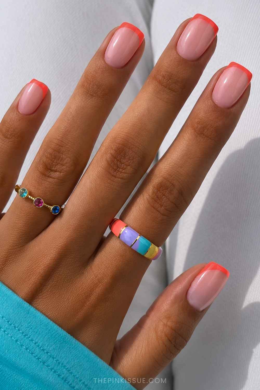 Neon Korallen Micro French Nails
