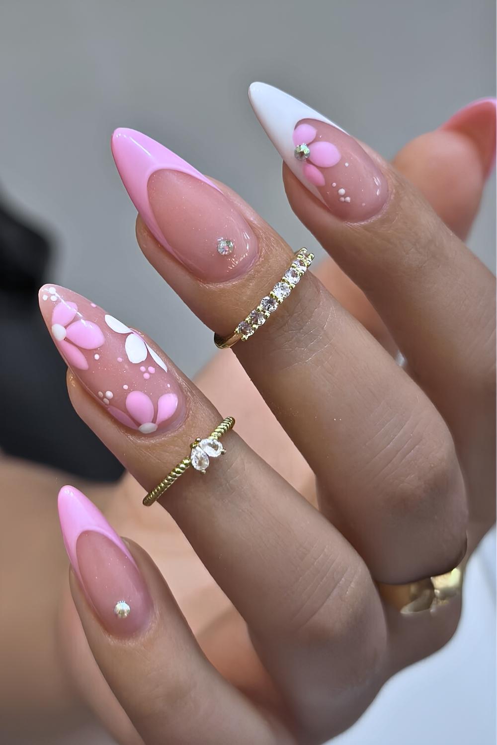Pink weisse florale French Mani