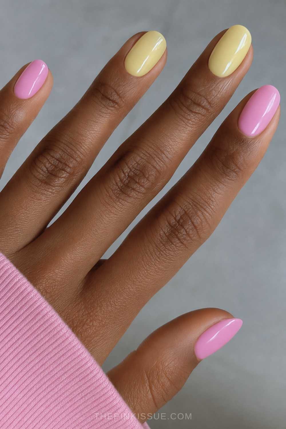 Runde pink gelb manikuere