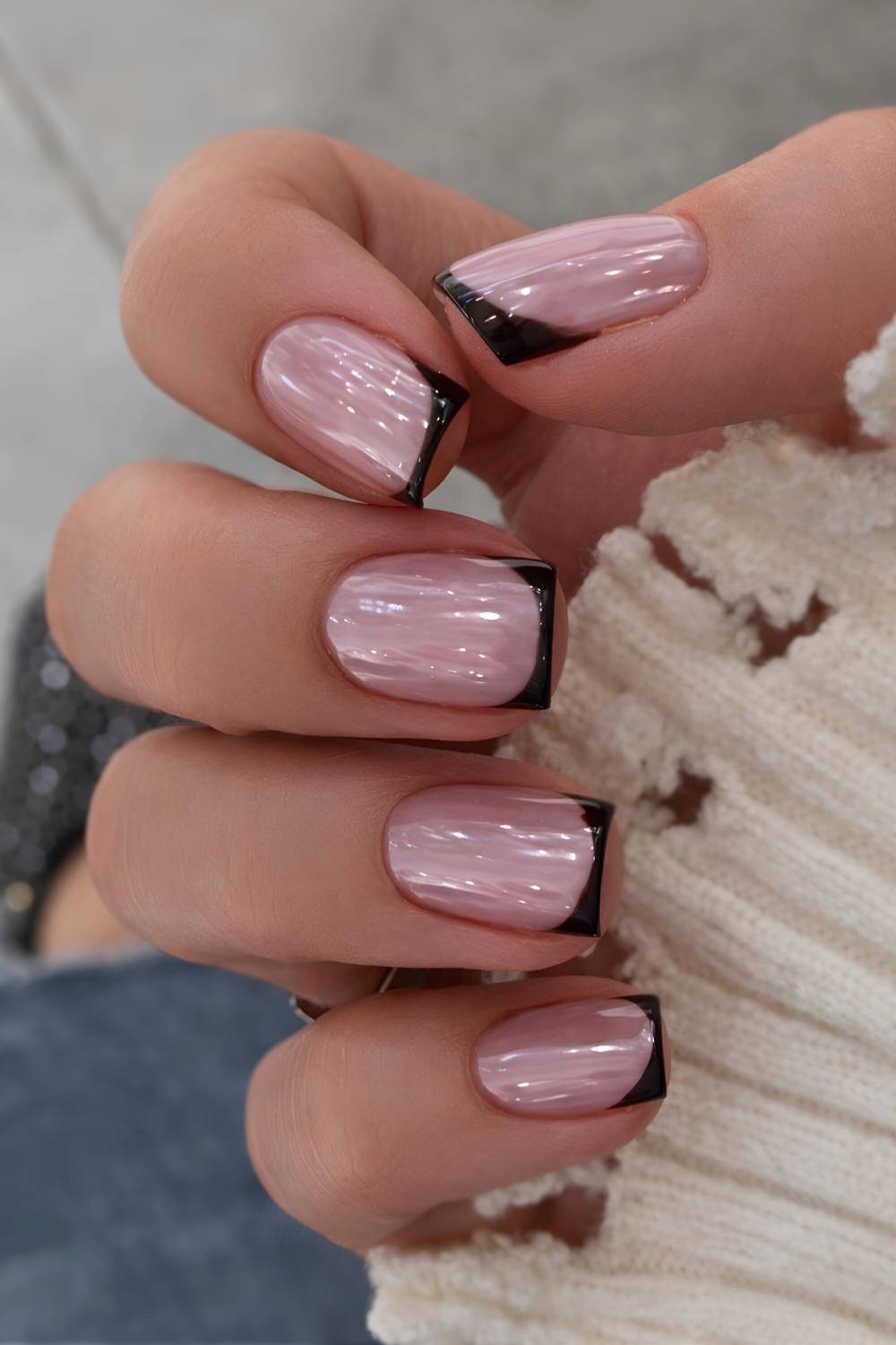 Schwarze Micro French mit Chrome Finish
