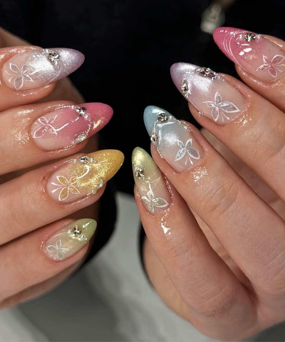 Buntes Cat Eye Ombre mit Schmetterlingen