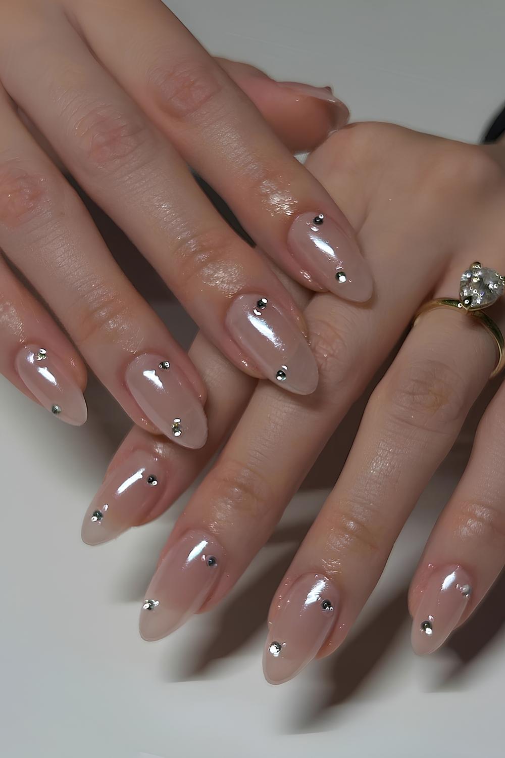 Glazed Manikuere mit Strass