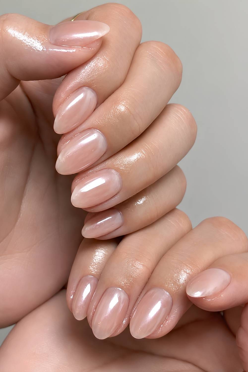Neutrale Nude Chrome Naegel