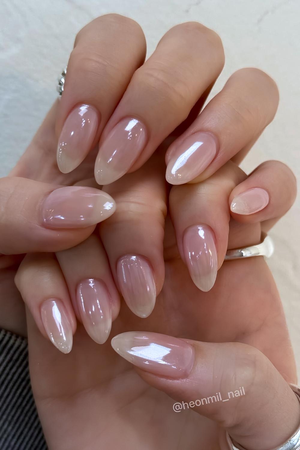 Nude Chrome Mandelnaegel
