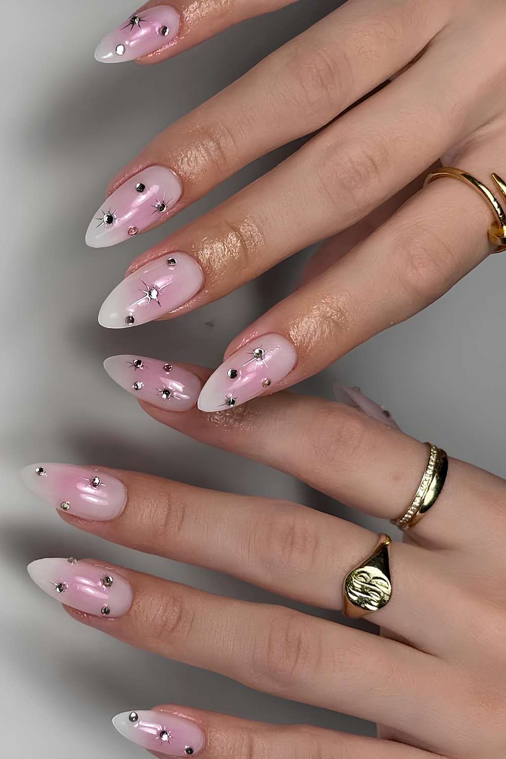 Rosa Aura Naegel mit Strass
