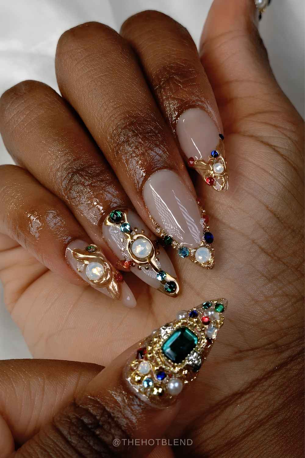 Barock Naegel mit Strass