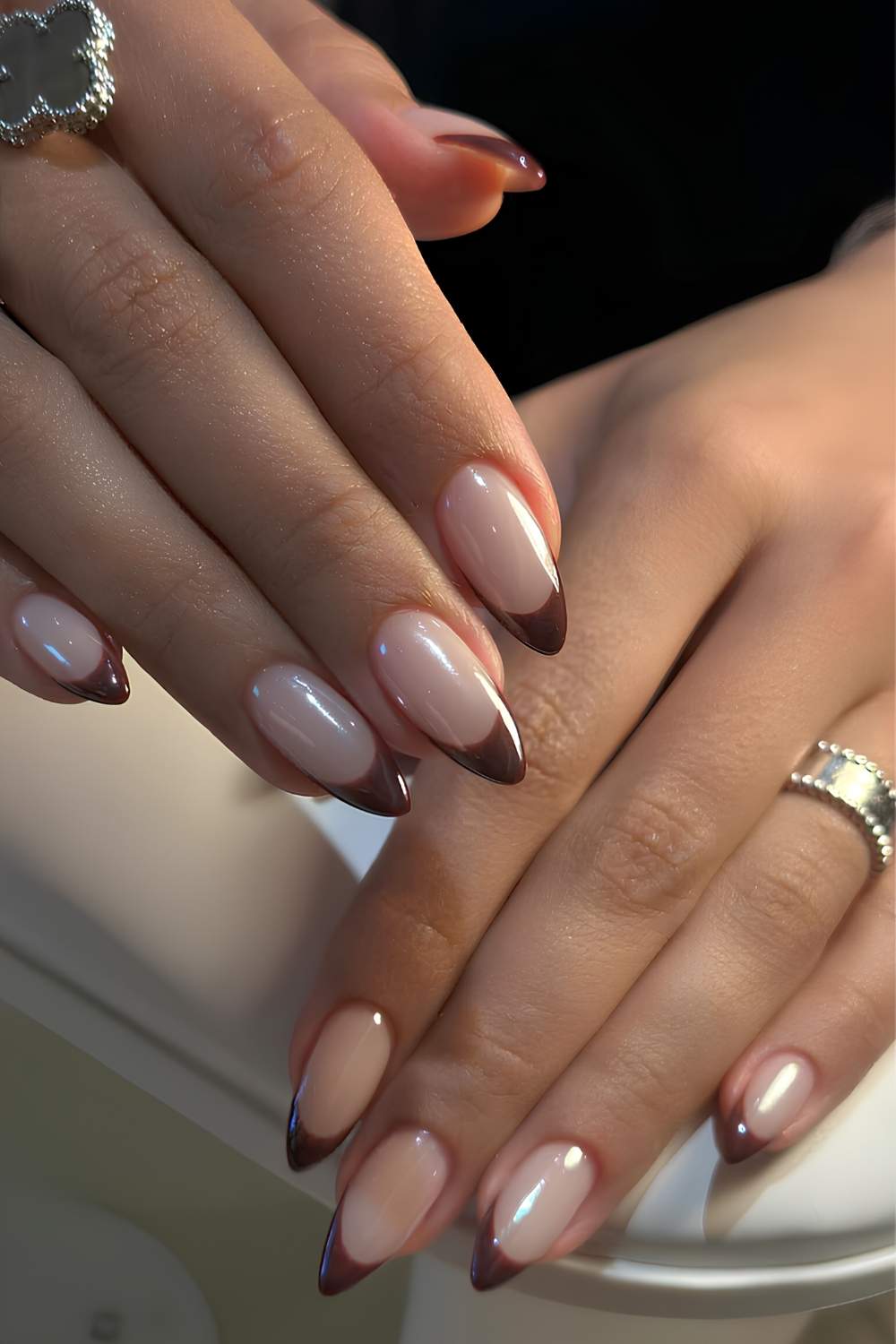 Braune Chrome French Nails