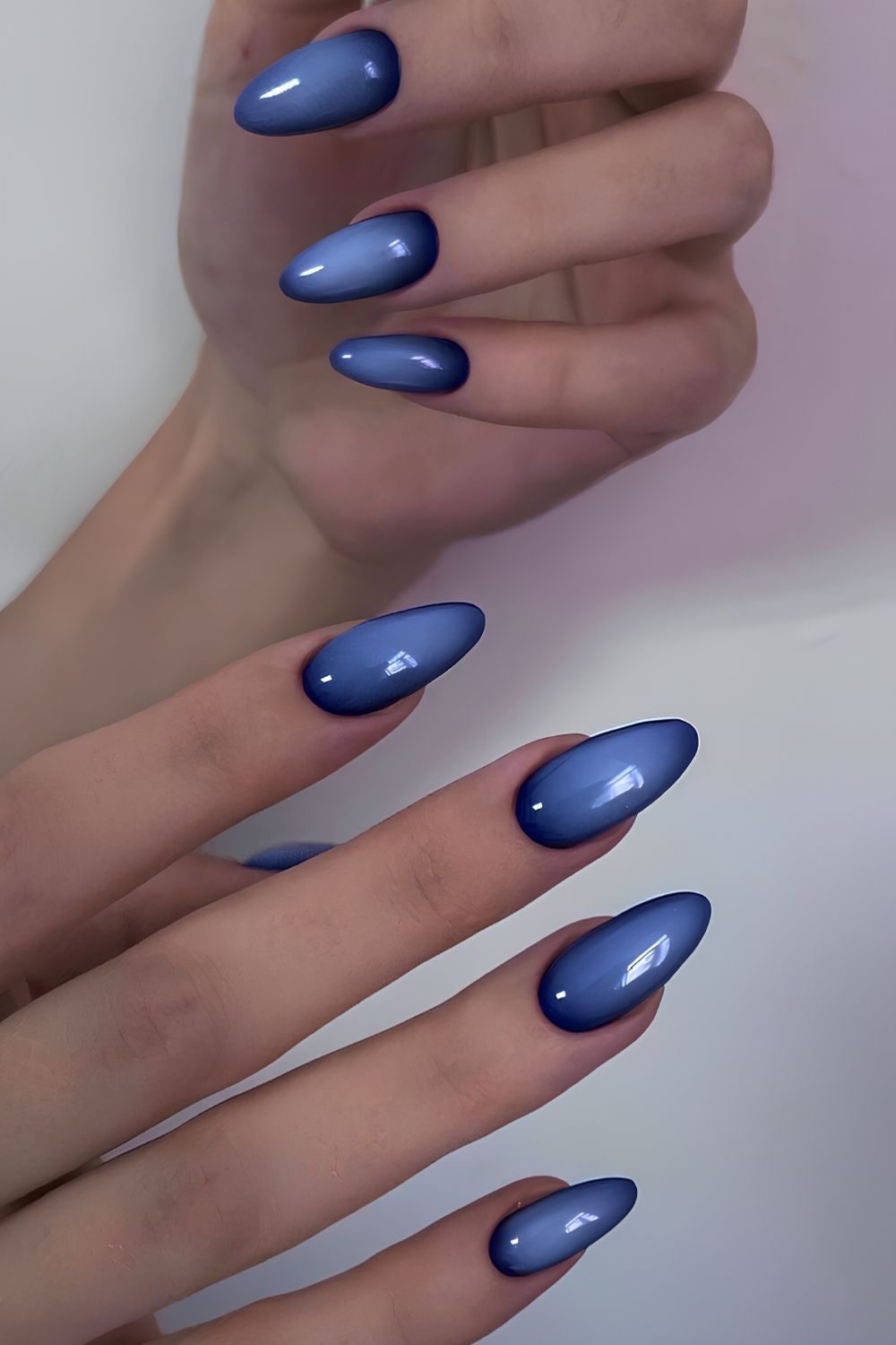 Saphirblaue aura naegel