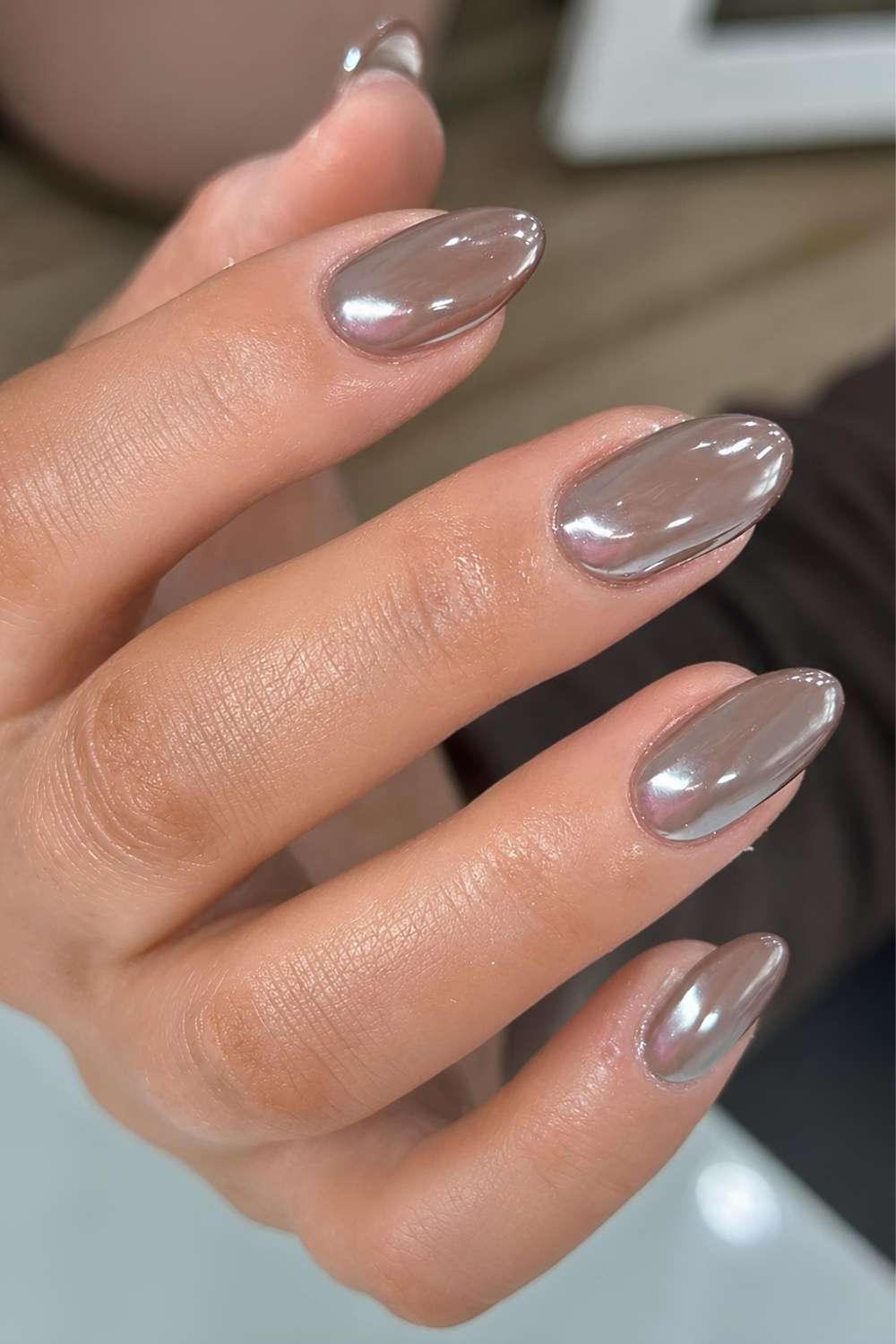 Taupe Chrome Manikuere