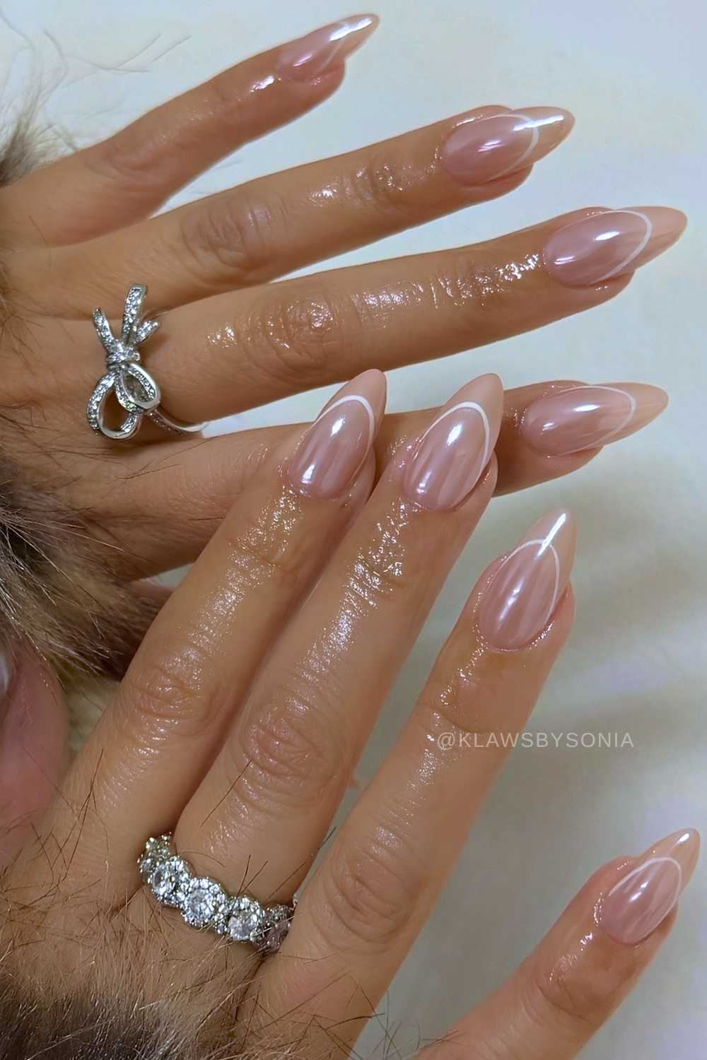 Glazed White French Outline Naegel