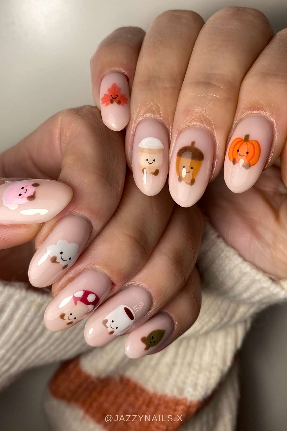 Milchige Mani mit Herbst Jellycat Motiven